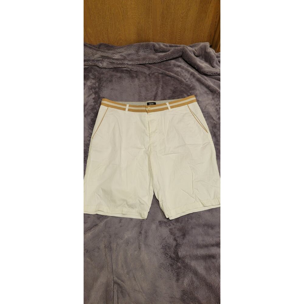 Hugo Boss BOSS Shorts Mens 34 White Golf Chino Casual Summer Lightweight